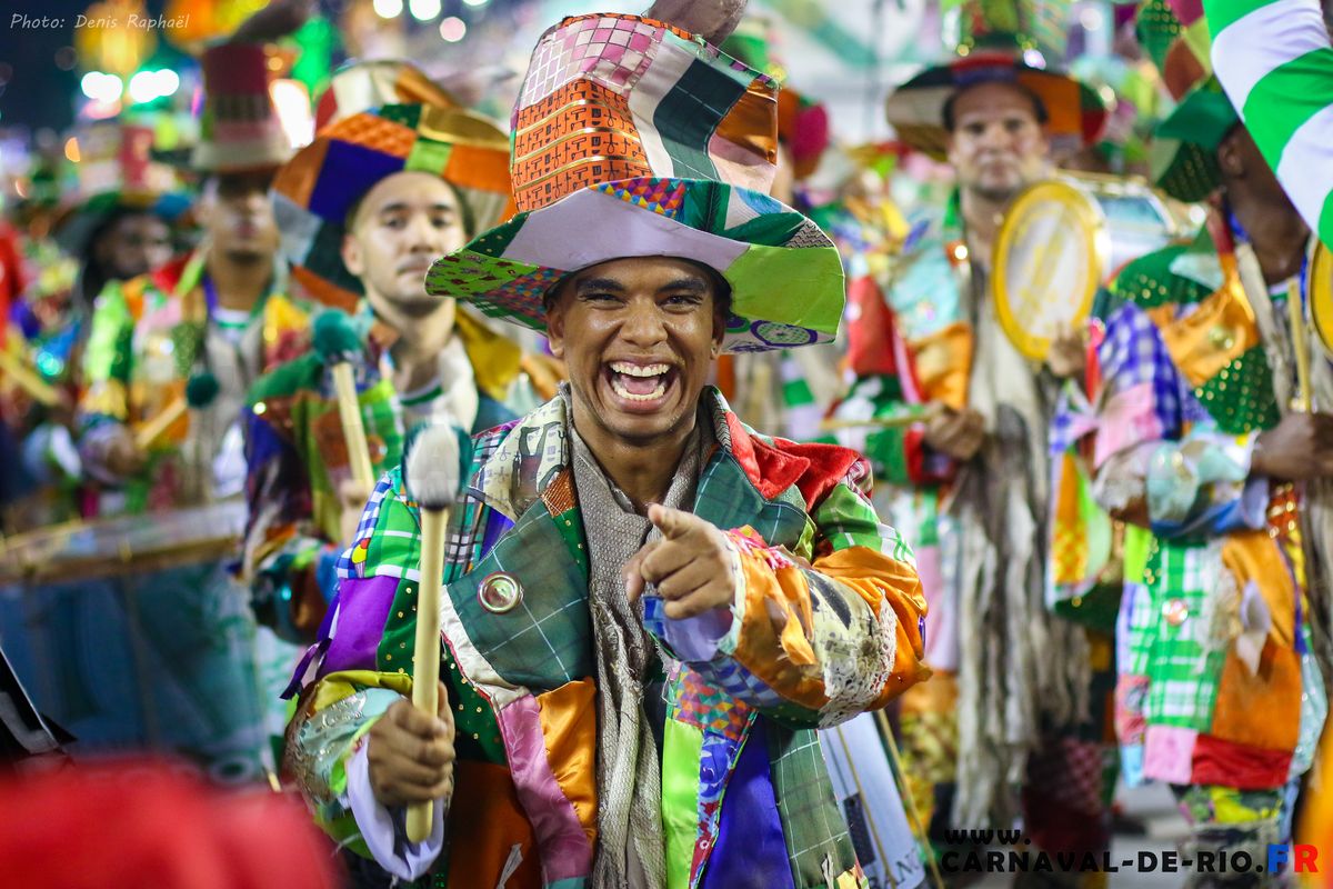 Rio Cancels Carnival Street Parties but Keeps Parade - The New