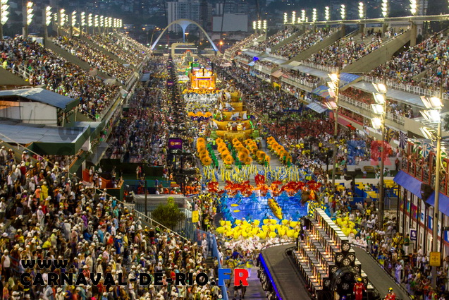 Le carnaval de Rio dans toute sa splendeur au sambodrome